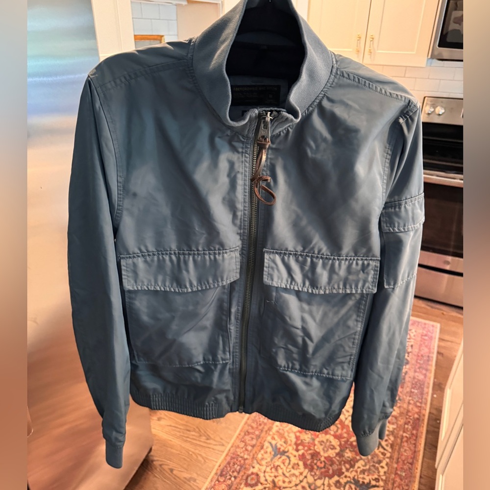 A&F Abercrombie & Fitch lightweight nylon jacket - Picture 12 of 12